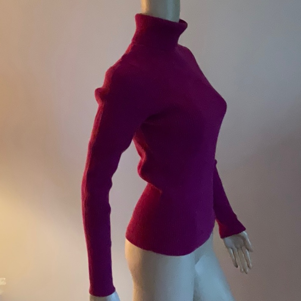 Moda‎ International Ribbed Knit Turtleneck Sweater Fuchsia